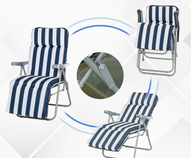 Ligstoel voor in de tuin met blauw witte hoes